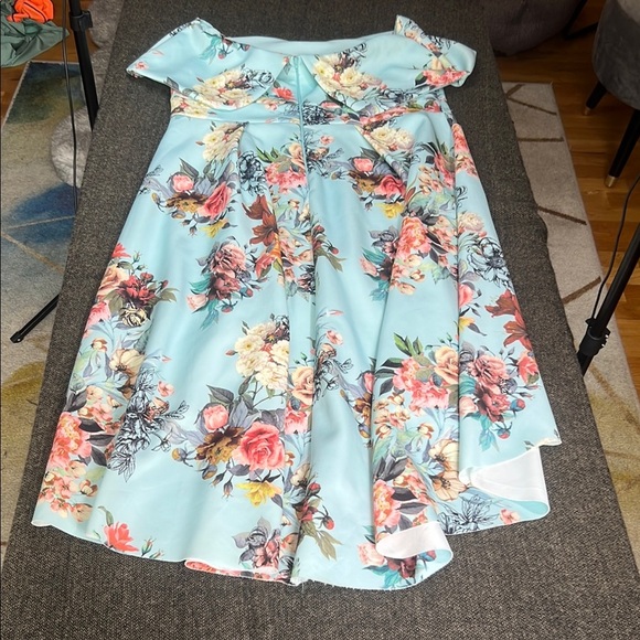 ASOS Stunning Blue Off-Shoulder Formal Dress with Stretch Plus sz 18 - Picture 11 of 16